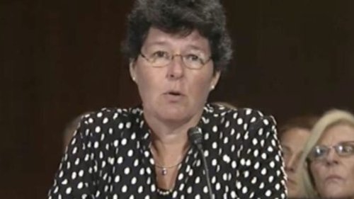 川普暂停哈佛留学生签证被奥巴马法官叫停？联邦司法权已成左翼堡垒！