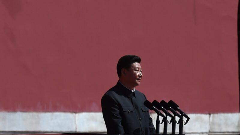 习近平日前主持中共政治局会议，再次要求备战打仗。这是中共高层在11月份三度提及备战打仗。有分析说，习频提打仗却现尴尬，同时习四面出击，试图利用美国大选的法律诉讼期，在外交上翻盘，明显是失误、失策，豪赌后将被加速围堵。