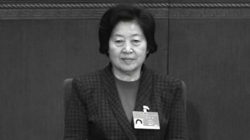 中共病毒全球肆虐一年多，中共研发疫苗并大搞疫苗外交，但其疫苗的安全问题存在巨大隐患。日前，中共副总理孙春兰意外泄露，大陆疫苗没走完国际公认的研发流程。