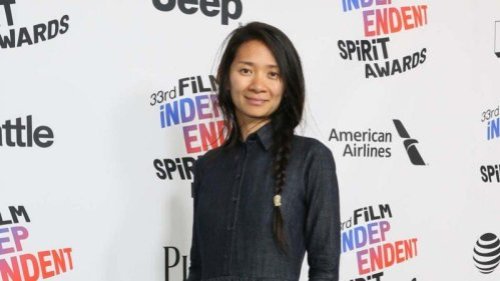 美籍华裔女导演赵婷执导的电影《无依之地》（Nomadland），日前又斩获有英国奥斯卡之称的英国电影学院奖（BAFTA Awards）四项大奖。不过，赵婷因为曾经批评“中国到处是谎言”遭到中共封杀，《无依之地》已入围奥斯卡，中共官媒下令停止转播奥斯卡颁奖典礼。
