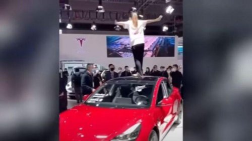 近年来，中共官媒不断攻击特斯拉（Tesla）电动车的质量，日前又开始新一轮炒作。但车质网公布的去年中国轿车投诉销量比排行榜中，特斯拉Model 3表现最优。今年3月，特斯拉在中国销量暴增207%，中国车主们被指“身体很诚实”。 