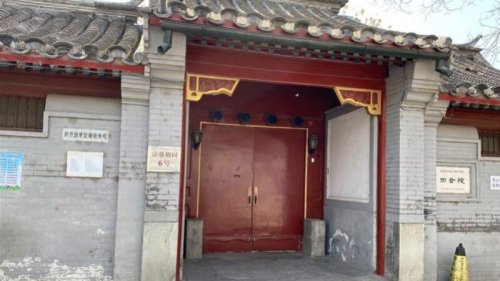 在中南海催促下，已故中共前总书记赵紫阳的家人日前已开始搬离故居。赵紫阳之子赵二军证实目前“尚未搬完”，但不愿透露具体搬迁时间表，以及搬往何处。 