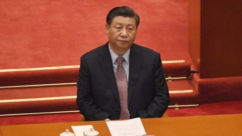 习近平宣布将设立北京证券交易所的消息，引发国际舆论关注。专家分析，习当局近期打压科技巨头和在北京设立新的证交所，背后都有中共党内权力斗争的影子。习近平要让资本远离上海等江派势力地盘，集中到北京，习的大本营来。 
