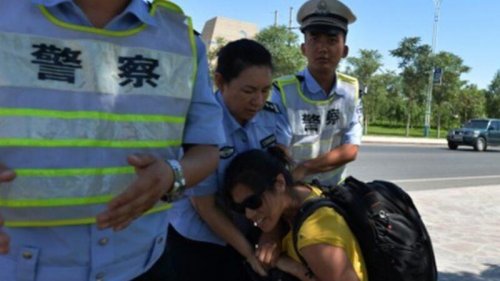 前政法委书记周永康落马近八年，习近平当局至今仍频频高喊肃清周永康余毒。大纪元近期所获中共内部文件，泄露了习当局为何一直肃不清周永康余毒的部分内幕。