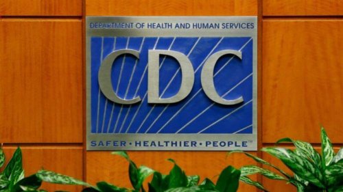 根据新公布的内部邮件，美国疾病控制和预防中心（CDC）改变了“疫苗”的定义，原因是担心之前的定义不适用于COVID-19疫苗。 