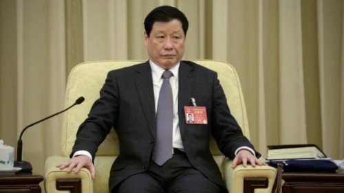 中共二十大前的人事卡位战已经拉开帷幕。上月底，21省级党政一把手完成大换班。据港媒披露，六中全会后，习近平亲信中有3人被提拔入京，上海市委书记李强、湖北省委书记应勇，以及广东省委书记李希将北上进京任要职。 