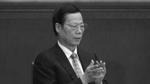 中国女子网球明星彭帅频频“露面”后，全球开始寻找面临性侵指控的中共副总理张高丽。自丑闻曝光以来，张一直保持沉默，外媒聚焦习近平将对其如何处置。
